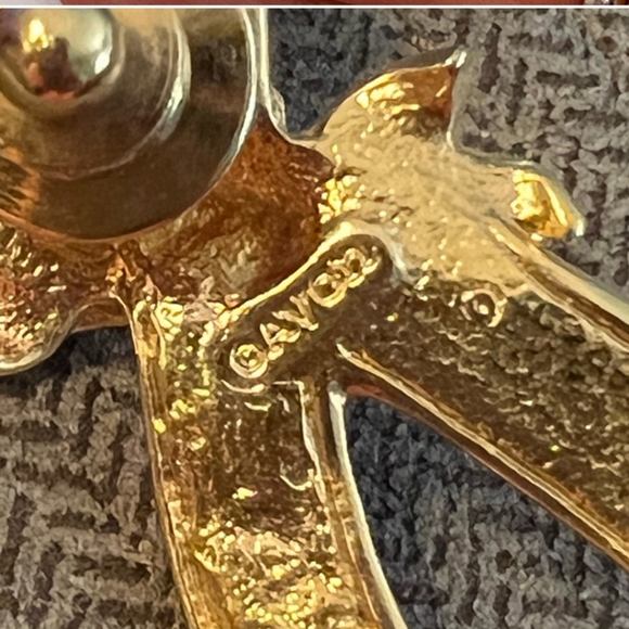 1991 Avon Breast Cancer Awareness Pin - Picture 3 of 6